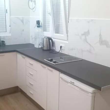 Nyaraló Airport Tenerife Norte