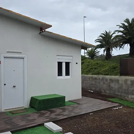 Feriehus Airport Tenerife Norte *